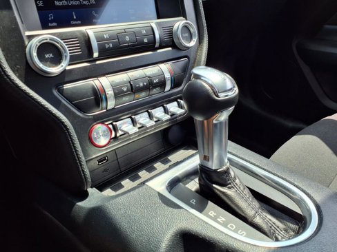 Certified 2021 Ford Mustang Coupe w/ Equipment Group 101A image 17
