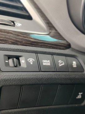 Used 2018 Hyundai Santa Fe Sport w/ 2.4L Value Package 02 image 23