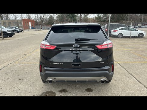 Used 2022 Ford Edge Titanium image 31