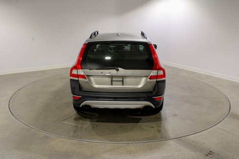 Used 2015 Volvo XC70 T6 Premier Plus image 5
