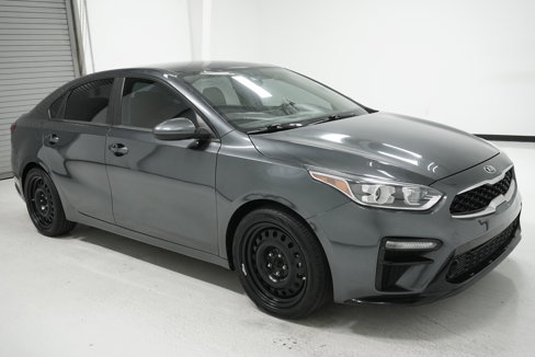 Used 2019 Kia Forte S image 3