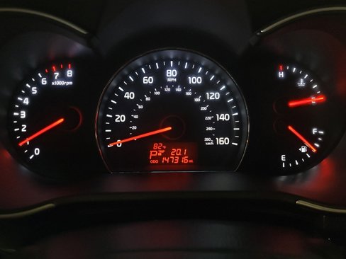 Used 2015 Kia Sorento LX image 23