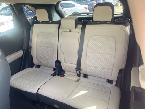 Used 2020 Ford Escape SE image 23
