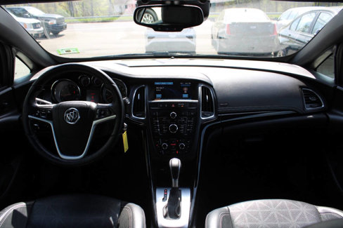 Used 2016 Buick Cascada Premium image 31