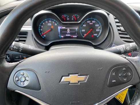 Used 2016 Chevrolet Impala LT image 10