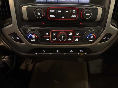 Used 2015 GMC Sierra 1500 SLT w/ Max Trailering Package image 24