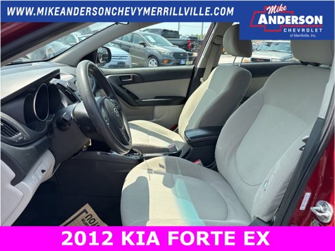 Used 2012 Kia Forte EX image 15