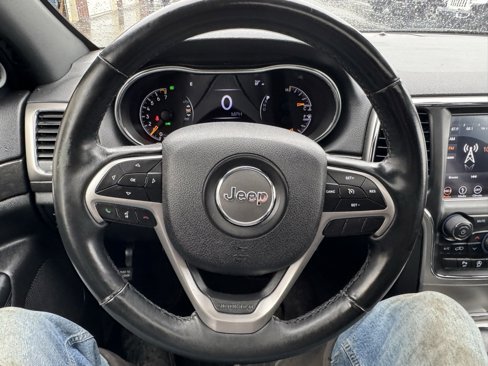 Used 2018 Jeep Grand Cherokee Altitude image 14
