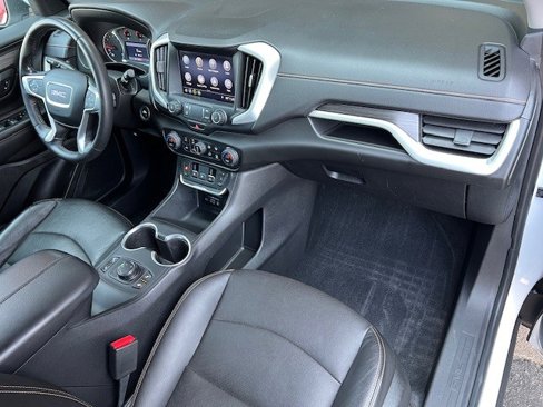 Used 2019 GMC Terrain SLT image 17