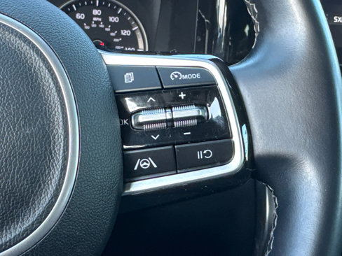 Used 2022 Kia Sorento S image 20
