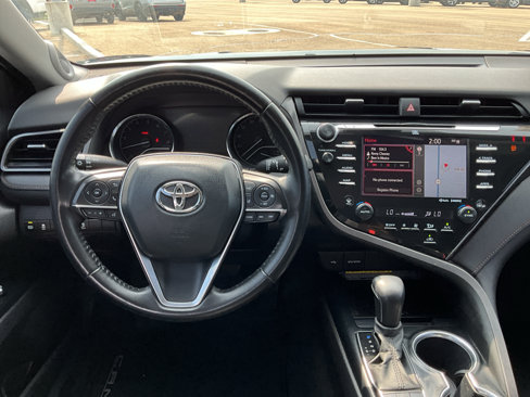 Used 2020 Toyota Camry XLE w/ Driver Assist Package image 12