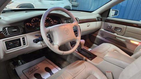 Used 1999 Cadillac De Ville Concours image 7