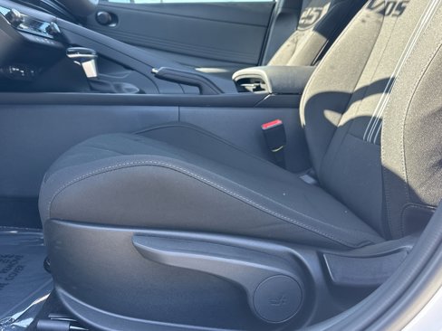 Used 2025 Hyundai Elantra Sport w/ Cargo Package image 12