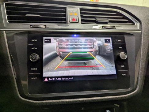 Used 2019 Volkswagen Tiguan SEL image 19