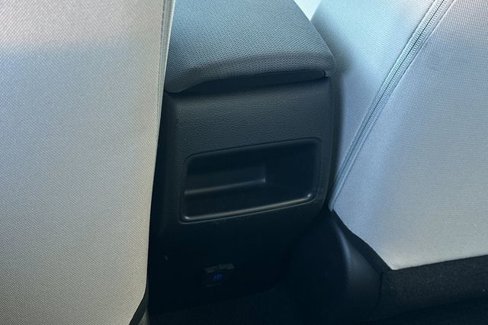Used 2022 Toyota Corolla LE image 17
