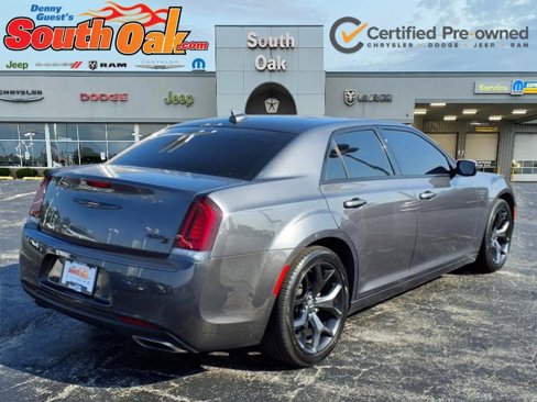 Used 2022 Chrysler 300 S image 3