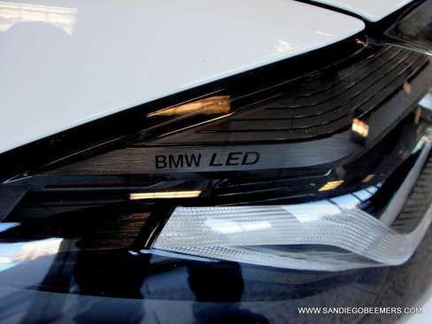 Used 2022 BMW 540i w/ M Sport Package image 3