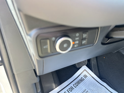 New 2025 Ford Explorer Active w/ Active Comfort Package image 20