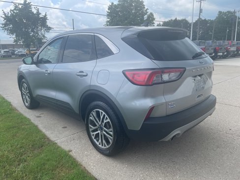 Used 2022 Ford Escape SEL image 2