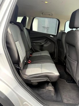 Used 2016 Ford Escape SE image 16
