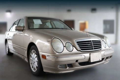Used 2000 Mercedes-Benz E 320 Sedan image 1