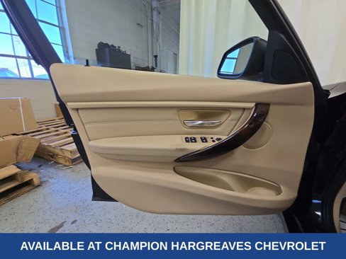 Used 2014 BMW 328i xDrive Sedan image 31