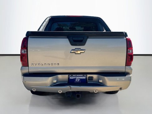 Used 2009 Chevrolet Avalanche LT w/ Convenience Package #1 image 6
