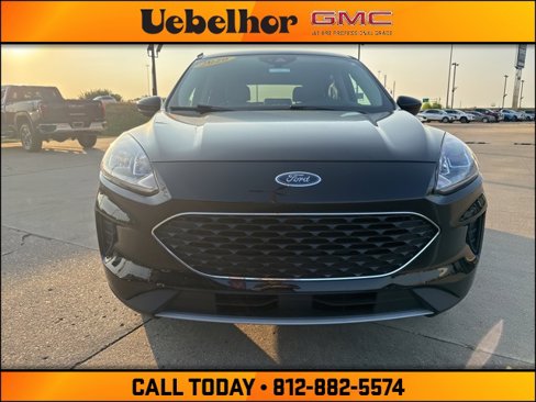 Used 2020 Ford Escape SE image 11