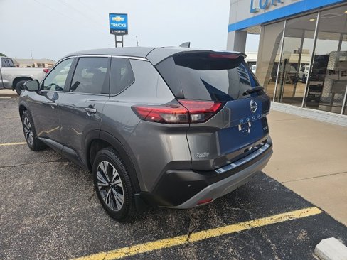 Used 2023 Nissan Rogue SV image 5