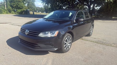 Used 2017 Volkswagen Jetta SE image 3