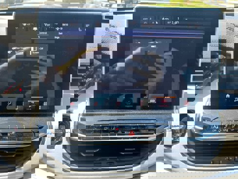 New 2025 Jeep Compass Limited image 21