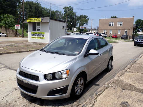 Used 2016 Chevrolet Sonic LT w/ Driver Confidence Package image 9