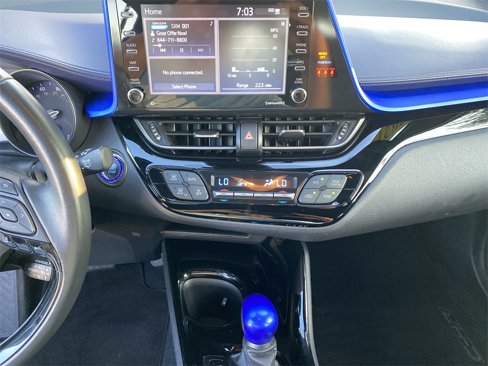 Used 2021 Toyota C-HR XLE image 24