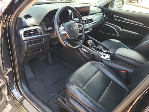 Used 2022 Kia Telluride LX image 15