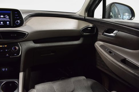 Used 2019 Hyundai Santa Fe SE image 16