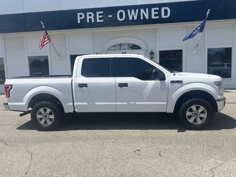 Used 2016 Ford F150 XLT image 4