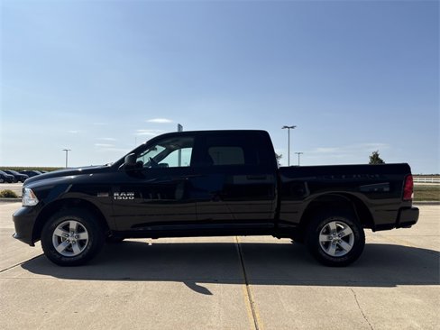 Used 2018 RAM 1500 Express image 6