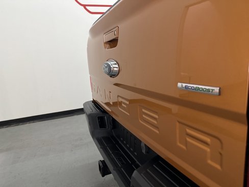 Used 2019 Ford Ranger Lariat w/ Equipment Group 501A Mid image 12