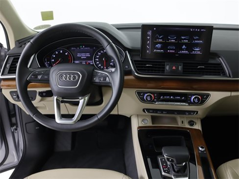 Certified 2021 Audi Q5 2.0T Premium w/ Convenience Package image 19