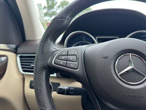 Used 2018 Mercedes-Benz GLE 350 image 25