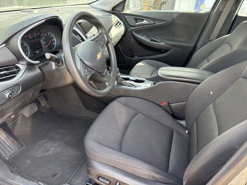 Used 2023 Chevrolet Malibu LT image 8