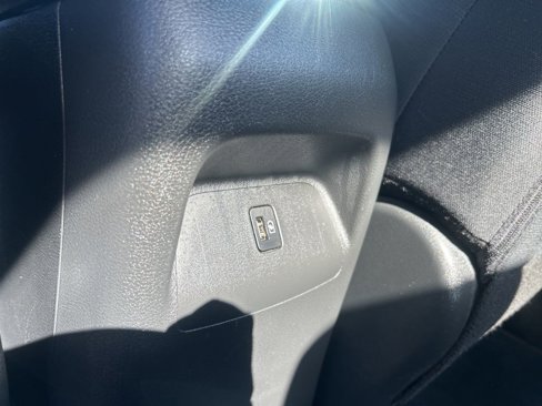 Used 2024 Nissan Sentra SV image 35