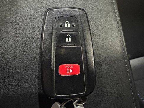 Used 2018 Toyota Prius Three Touring image 16