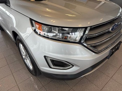 Used 2017 Ford Edge SEL w/ Equipment Group 201A image 8
