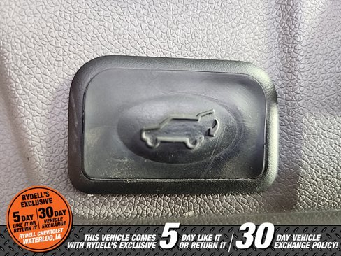 Used 2014 Chevrolet Traverse LTZ image 14