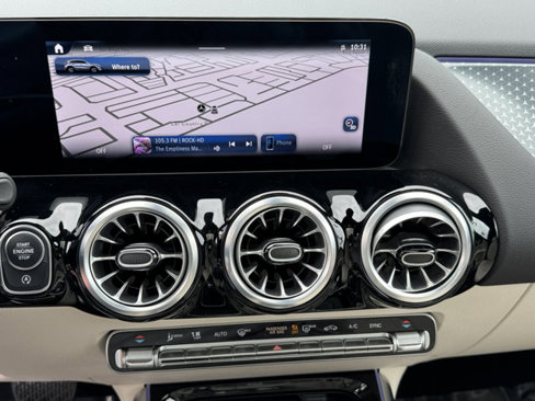 Certified 2025 Mercedes-Benz GLA 250 image 21
