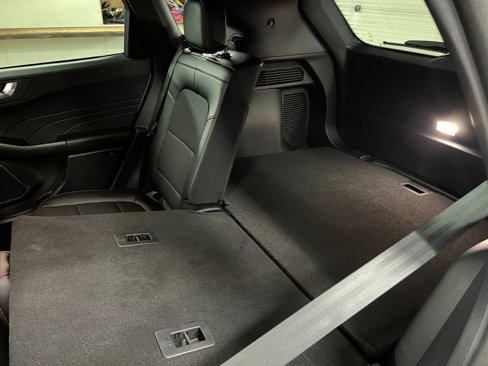 New 2025 Ford Escape ST-Line w/ Tech Pack #1 image 34