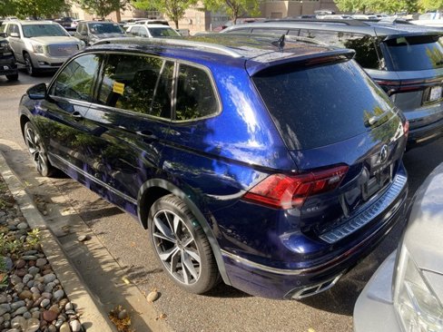 Used 2022 Volkswagen Tiguan SEL R-Line image 5