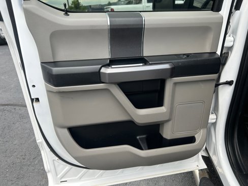Used 2019 Ford F150 XLT image 15