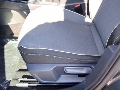 New 2025 Volkswagen Jetta Sport image 13